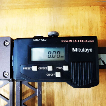 MITUTOYO Digital Caliper 600mm 552-151-10 IP66 - Image 5